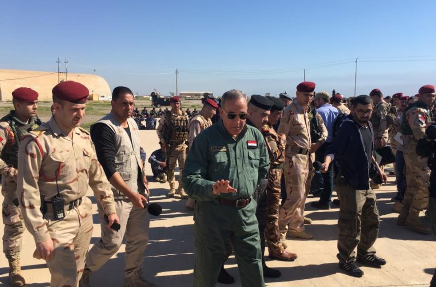  Iraqi Minister of Defense arrives in headquarters of Samarra Operations