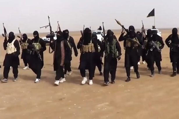  ISIS smuggles food and fuel from Syria to Qa’im to finance its fighters west of Anbar