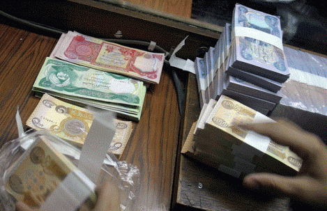  Gunmen wearing military uniform steal 400 mln dinars in southern Baghdad