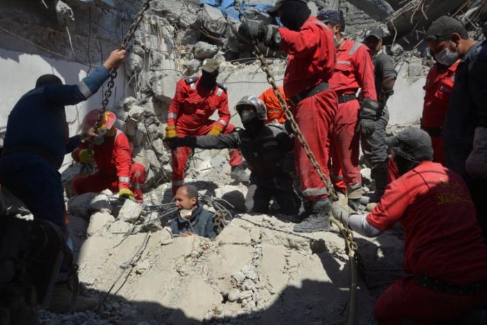  Bodies of eight civilians, including three children, recovered from Mosul rubble