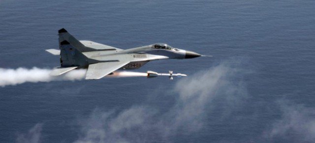  Coalition warplanes kill 19 ISIS elements south of Mosul