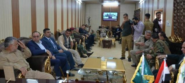  Ameri arrives in Tuz Khurmatu, holds meeting with leaders of al-Hashed al-Sha’bi militia