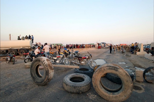  Three protesters wounded, as security troops disperse demonstrations in Basra