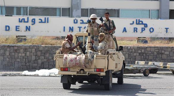  Suicide bomber kills at least 30 soldiers in Yemen’s Aden – officials