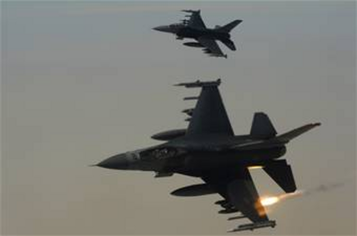  Coalition warplanes kill 11 ISIS elements in west of Ramadi