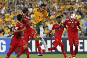  Australia smash Oman 4-0 in Asian Cup