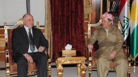  Barzani, Chalabi discuss current political situation