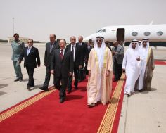 Barzani heads to UAE, Kuwait