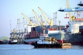  Basra ports receive various cargo ships