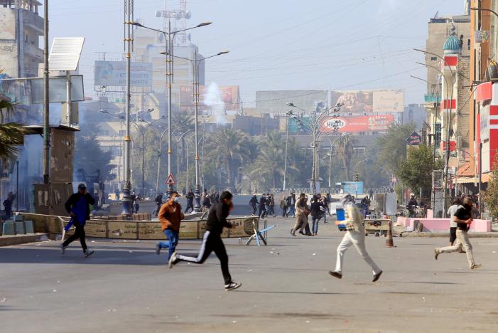  Policeman killed, 20 protesters injured in Dhi Qar