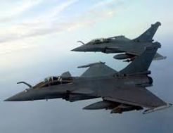 France destorys 12 building holding arsenal of weapons for ISIL in Iraq