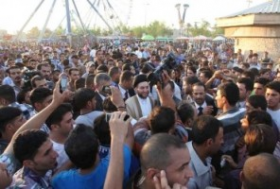  Hakim meets Baghdadi families in Zawra Park