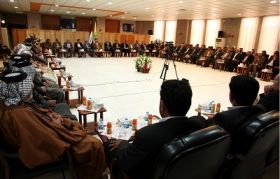 Hakim stresses necessity of expanding authorities of provinces