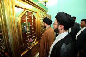 Hakim visits Sadr\