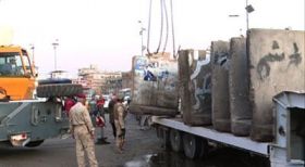 Hundreds of concrete barriers lifted in Baghdad