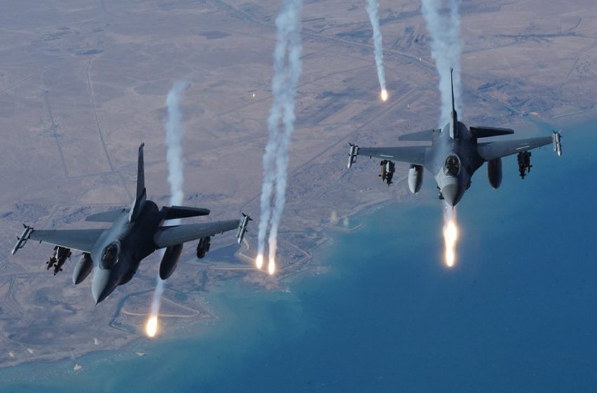  Iraqi F16 jets bombard ISIS refining station in Nineveh