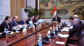 Maliki holds meeting to evaluate Iraqi relations with neighboring countries