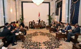  Maliki, Mladenov discuss bilateral relations