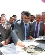 Minister of Housing sets corner stone for residential complex in Samarra