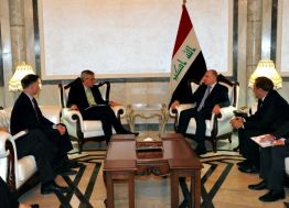 Nijaifi, US Envoy discuss Syrian crisis