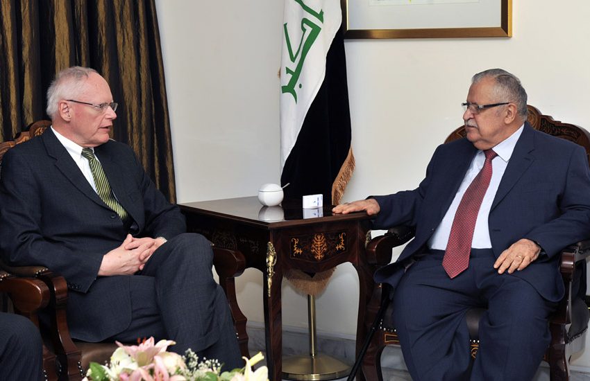  Obama congratulates Talabani for Summit’s success