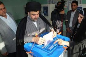 Sadr casts vote in Najaf