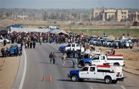 Urgent ...Local police, Anbar PC start lifting demonstrations tents