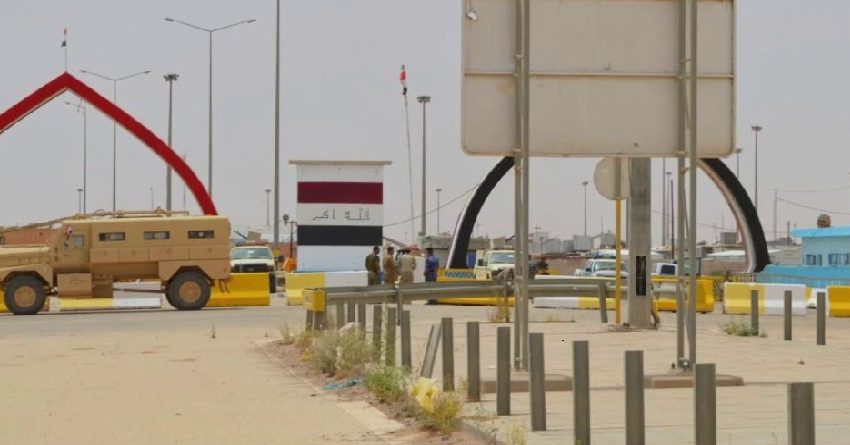  Iraq reopens key border crossing with neighboring Syria