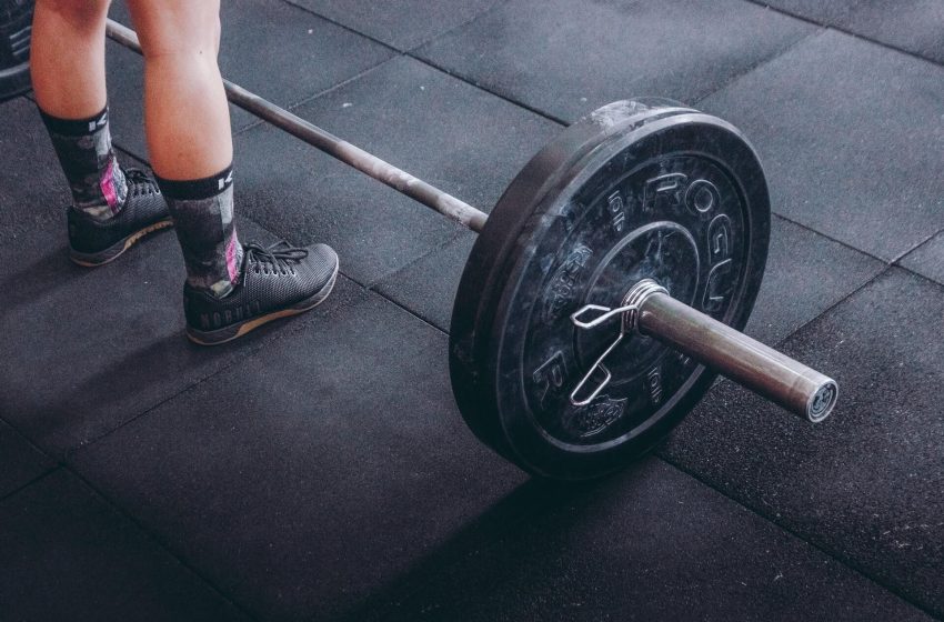  Iraqi sisters win 12 medals in weightlifting competition