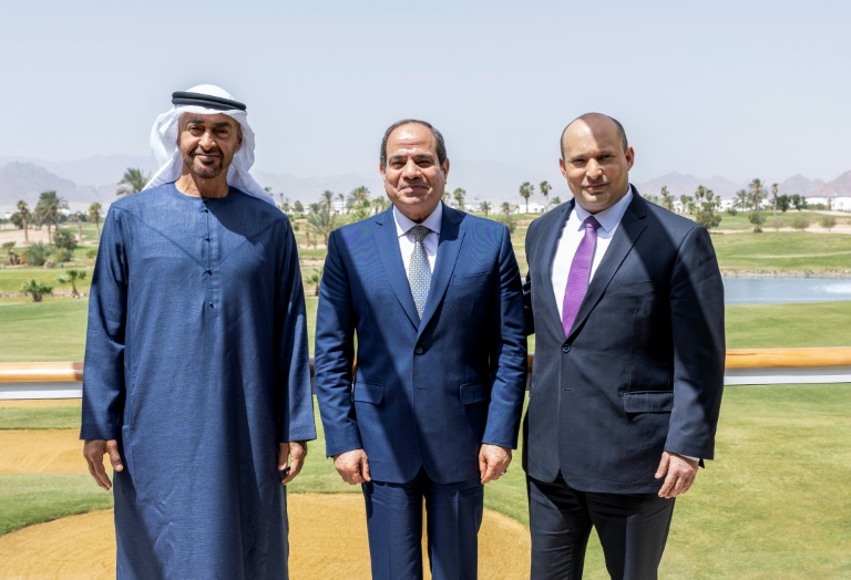  Egypt’s Sisi hosts UAE, Israeli leaders for historic summit