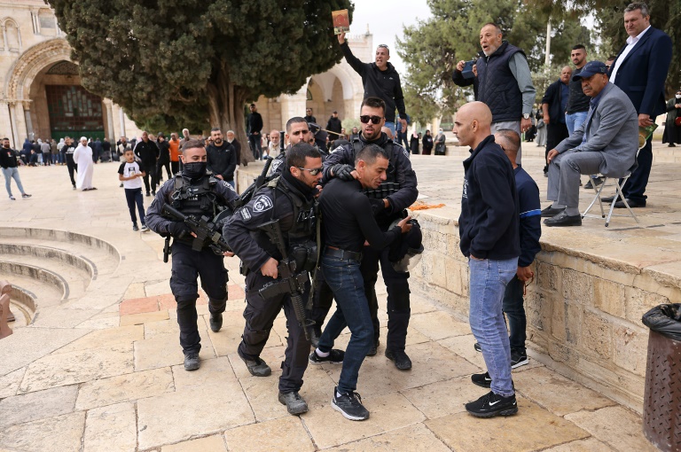  New clashes at Jerusalem’s Al-Aqsa mosque compound