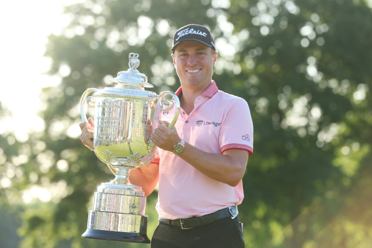  Thomas beats Zalatoris in playoff to win PGA Championship