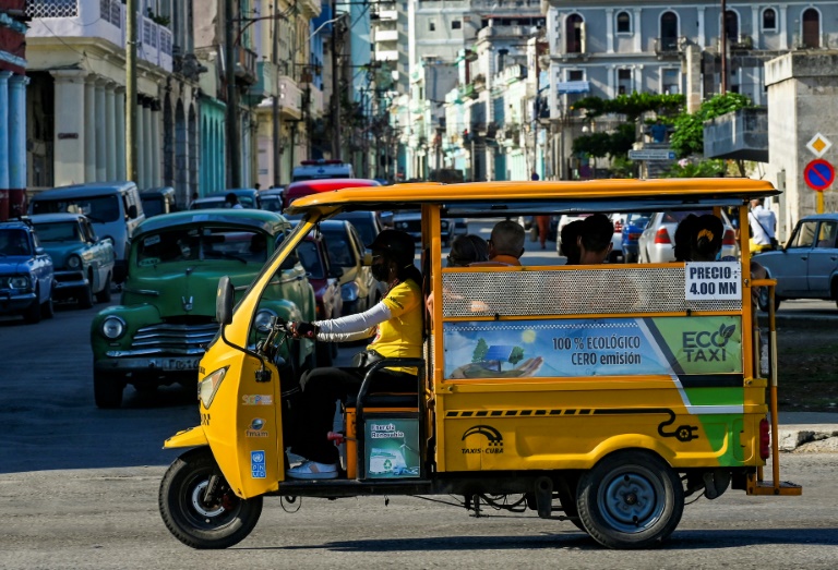  No petrol, no cars: Cubans turn to electric transport