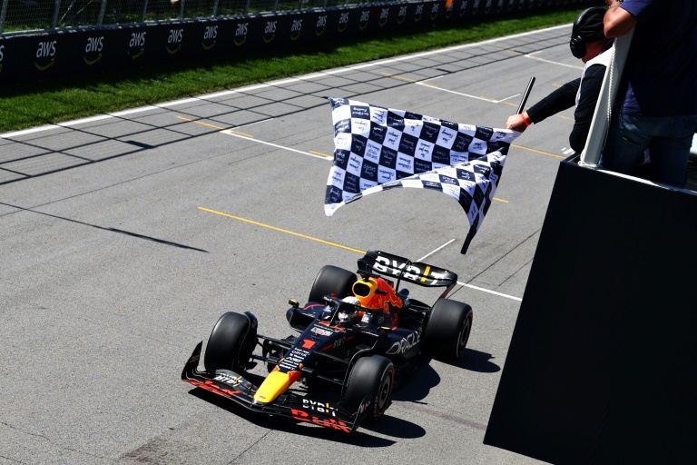  Verstappen wins Canadian Grand Prix to tighten grip on title race