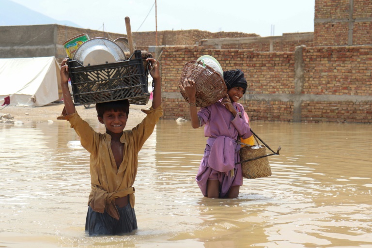  Monsoon rains kill 77 in Pakistan