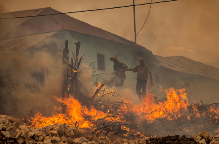  One dead as Morocco forest fires rage