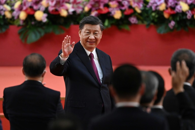  Xi sends sympathy message to Biden over Covid infection