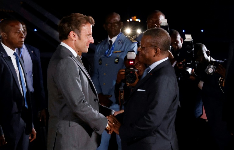  Macron arrives in Cameroon on first leg of west Africa trip