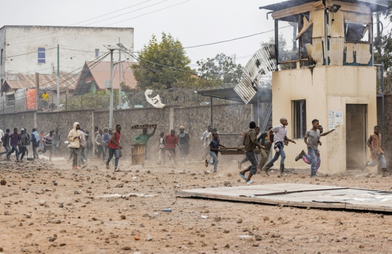  5 killed as anti-UN protesters spread in east DR Congo