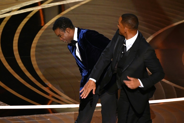  Will Smith posts emotional new apology for Oscars slap