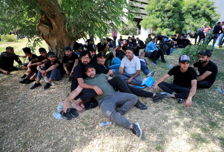  Protesters settle in at the Iraqi parliament