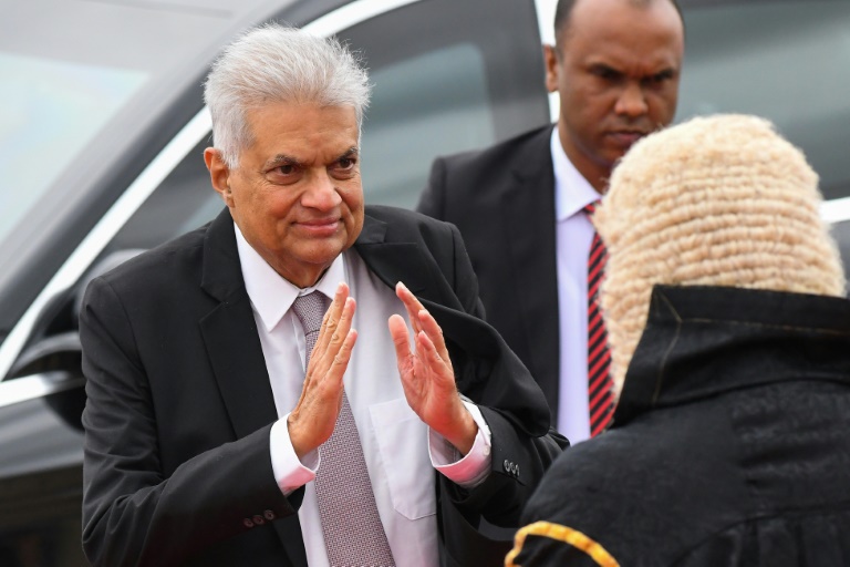  Sri Lanka faces ‘great danger’ as crisis drags