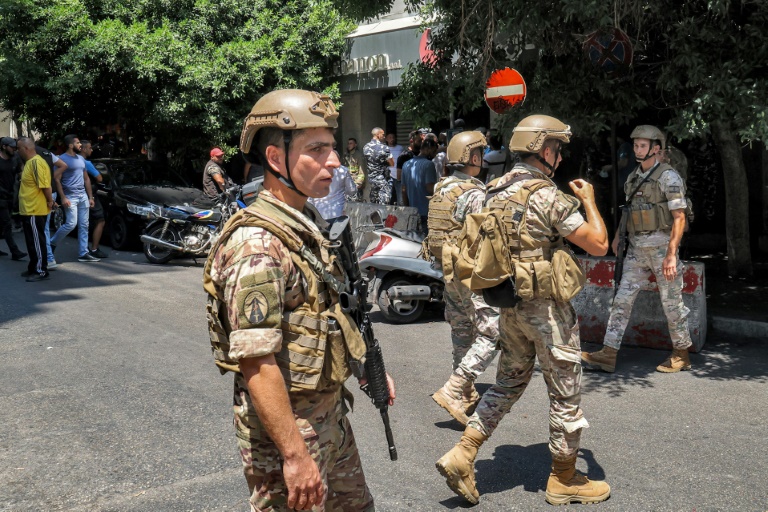  ‘Hero’ Lebanon hostage-taker turns self in after bank drama