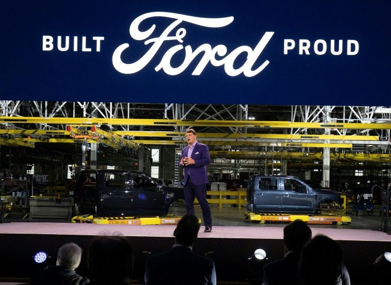  Ford confirms cutting 3,000 jobs as it pushes toawrds electric