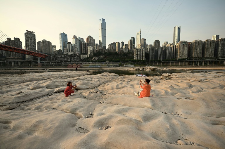  Half of China hit by drought in worst heatwave on record