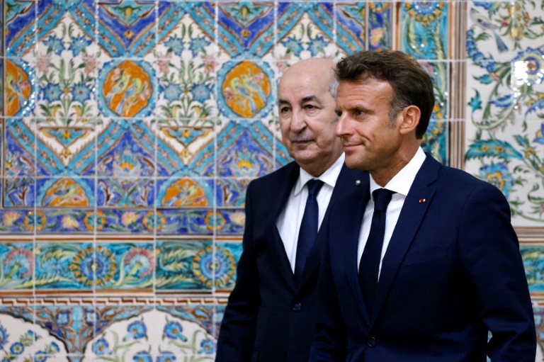  Macron looks to past and future on Algeria visit to mend ties