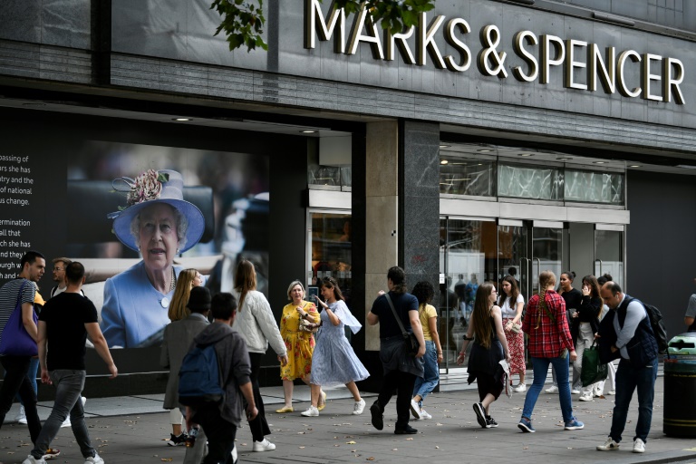  Queen’s funeral set to knock UK economy after rebound