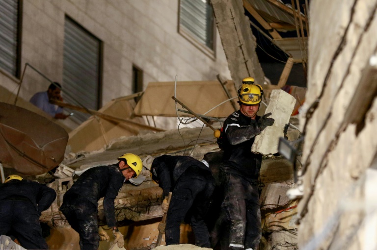  Nine bodies pulled from collapsed Jordan building