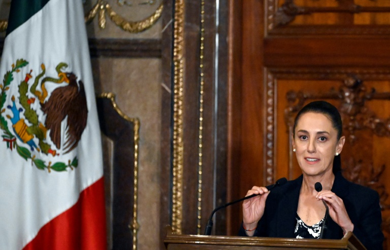  Election warm-up could open way to Mexico’s first woman president