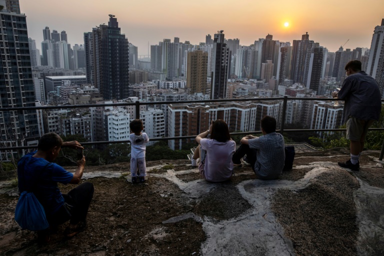  Hong Kong scrapping quarantine for international arrivals